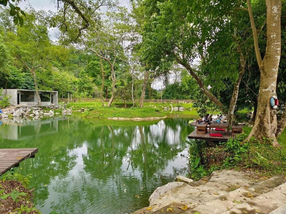 Vangvieng Angsavanh Resort ヴァンヴィエン エクステリア 写真